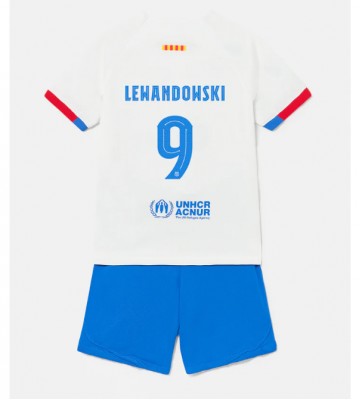 Lacne Dětský Futbalové dres Barcelona Robert Lewandowski #9 2023-24 Krátky Rukáv - Preč (+ trenírky)